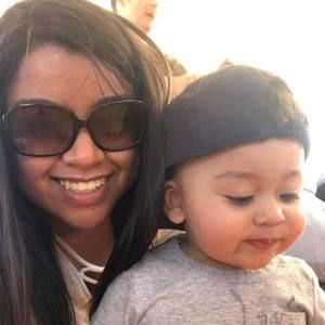 Meet your Posher, Stephanie